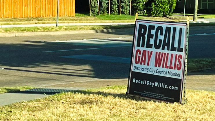 Recall Gay Willis yard sign on a District 13 street corner